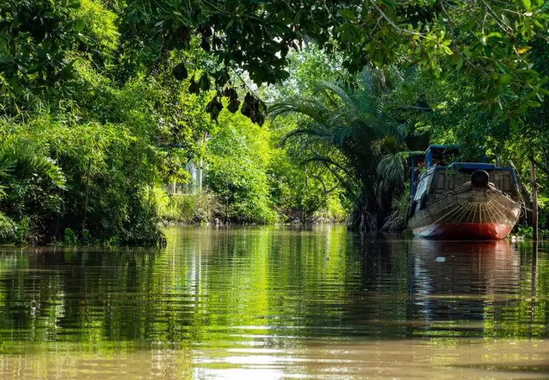 Sampan Boat