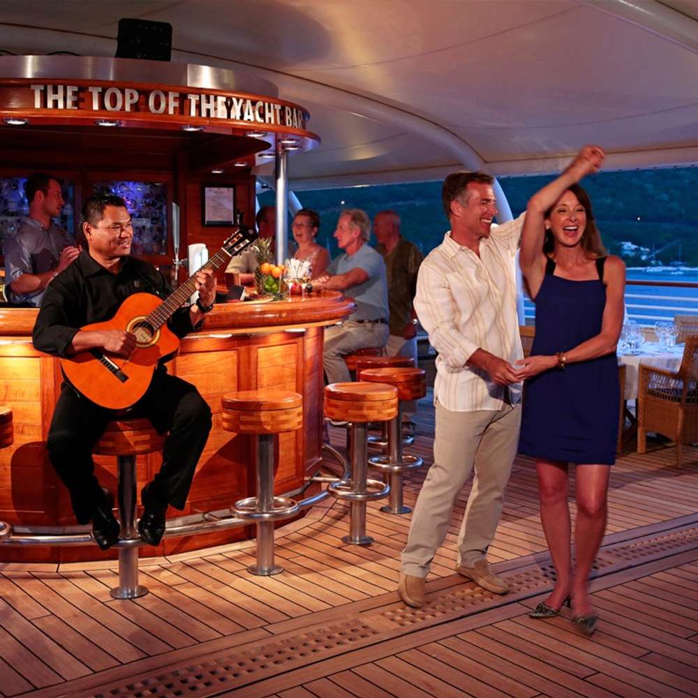Top of the Yacht Bar