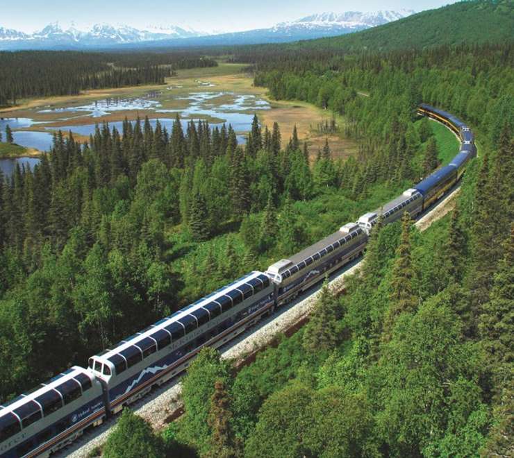 Anchorage - Talkeetna - Denali by McKinley Explorer Train