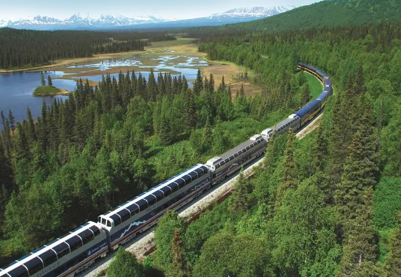 Anchorage - Talkeetna - Denali by McKinley Explorer Train
