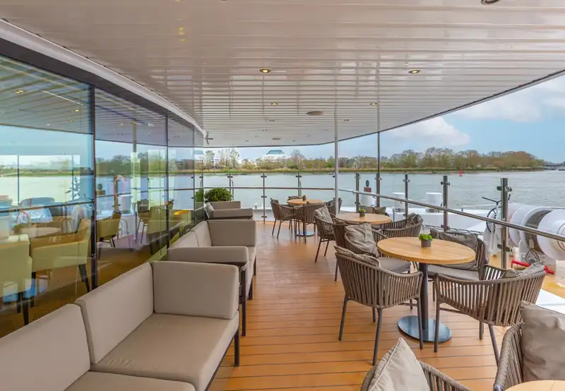 Observation Lounge