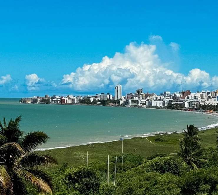 Pajuçara Beach