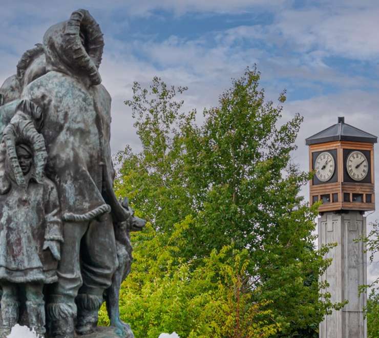 Fairbanks - Afternoon at Leisure