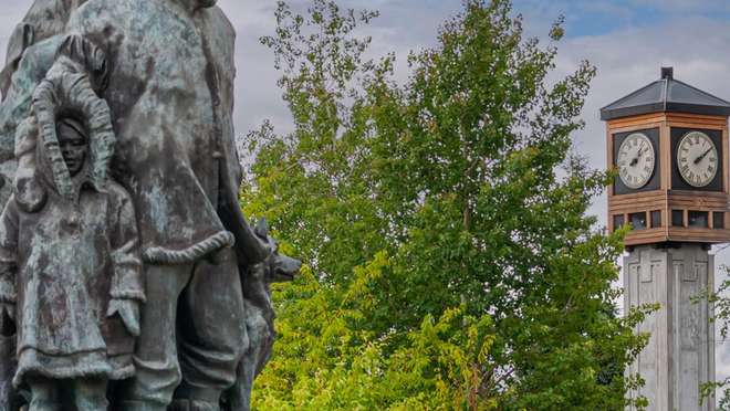 Fairbanks - Afternoon at Leisure