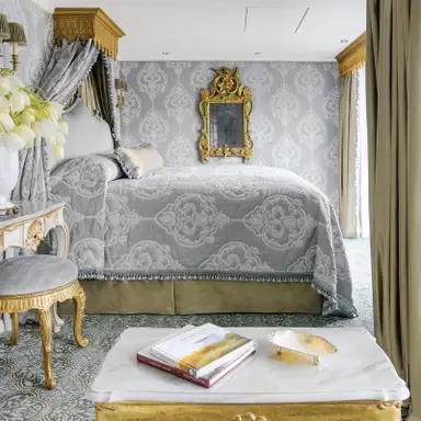 Image related to Suite