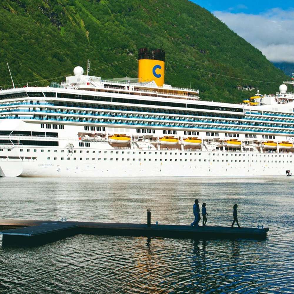 Costa Fortuna