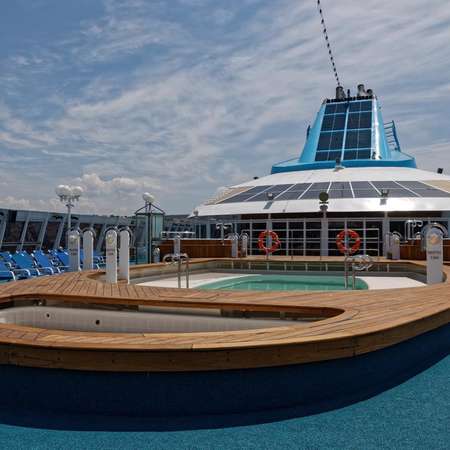 Image related to Piscine (1)