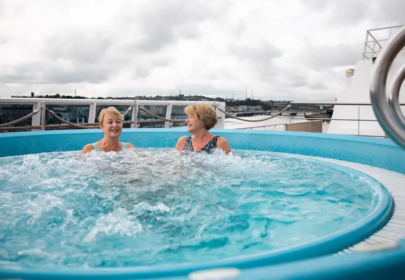 Whirlpool Hot Tub