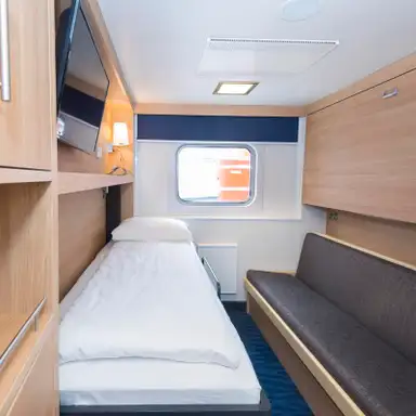 Image related to Polar Inside Lower deck single