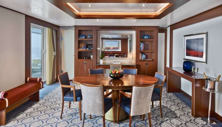 Wintergarden Suite 