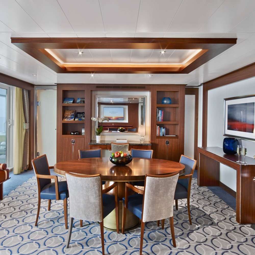 Wintergarden Suite 