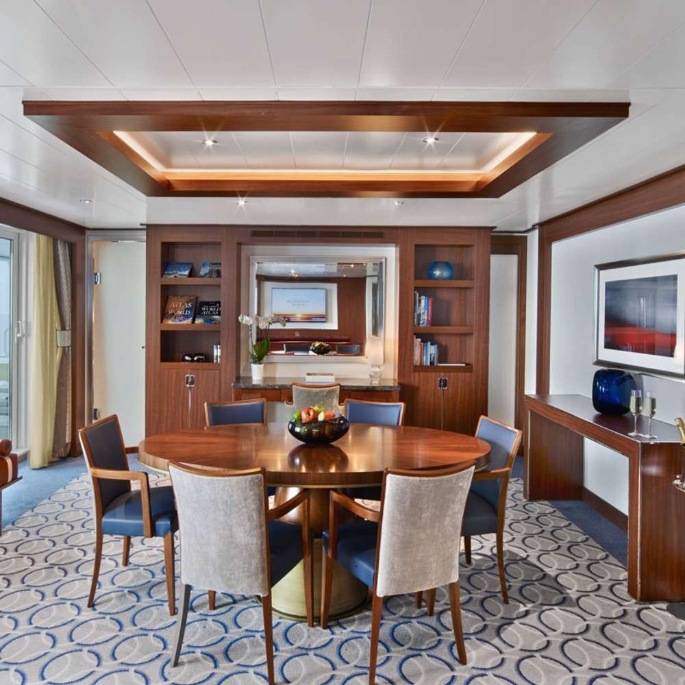 Wintergarden Suite 