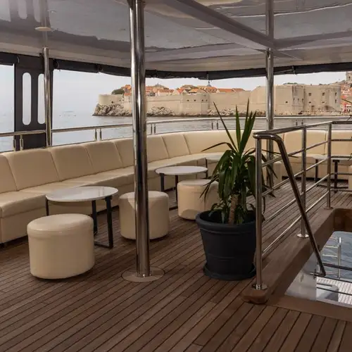 MV Lady Eleganza