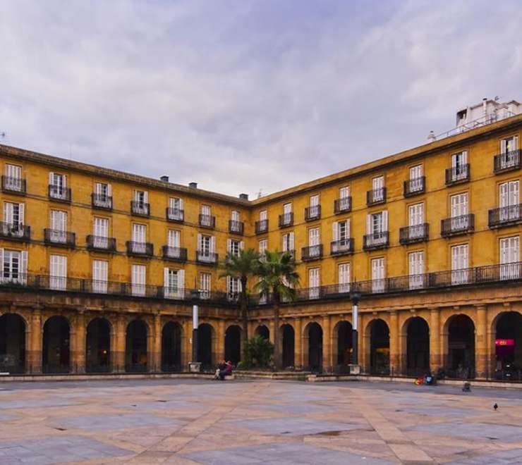 Plaza Nueva