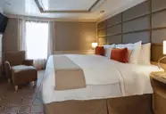 Royal Suite