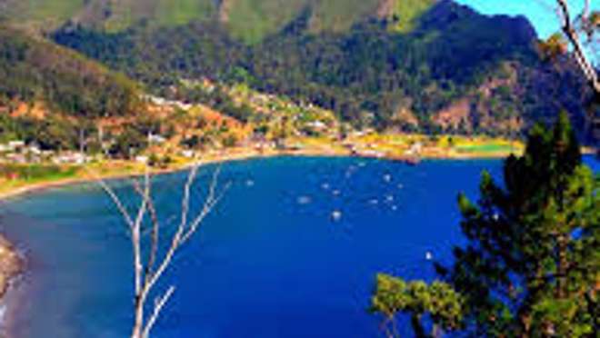 Robinson Crusoe Island
