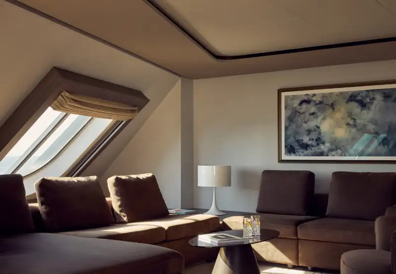 Retreat Residence