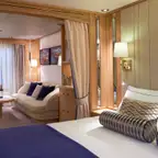 Overview of a Ocean View Stateroom