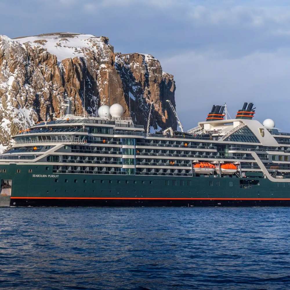 Seabourn Pursuit