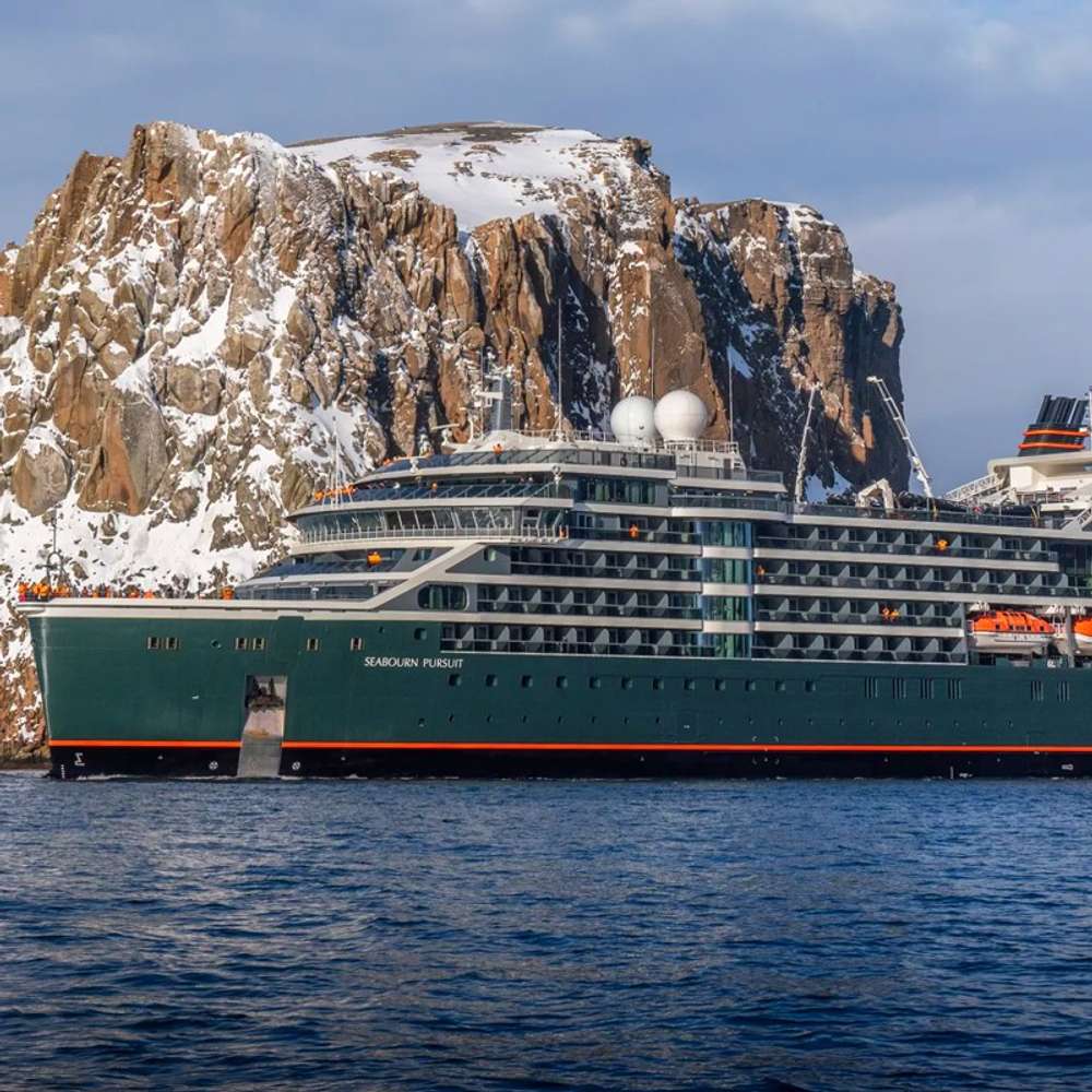 Seabourn Pursuit
