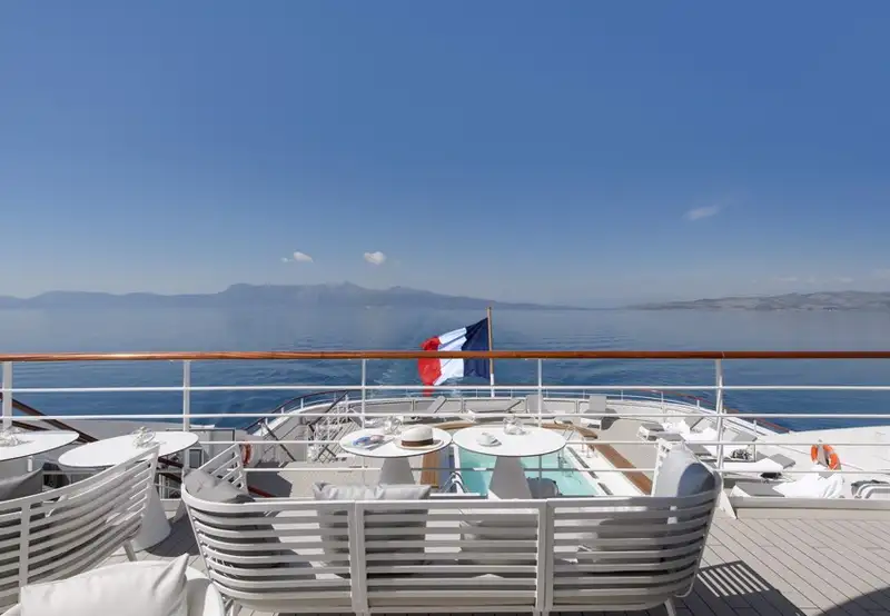 Sun Deck